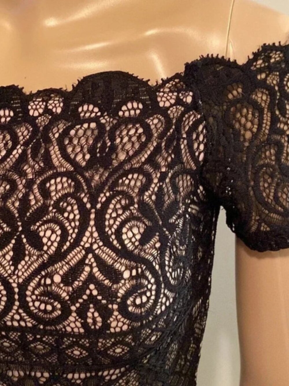 Rewind black lace dress size small